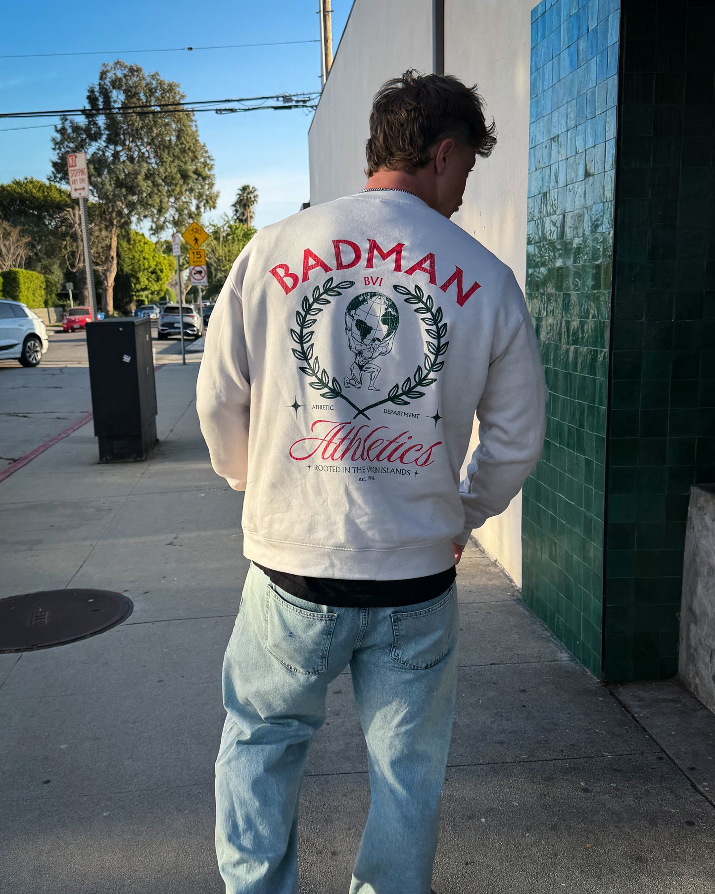 Atlast Crew Neck Sweater